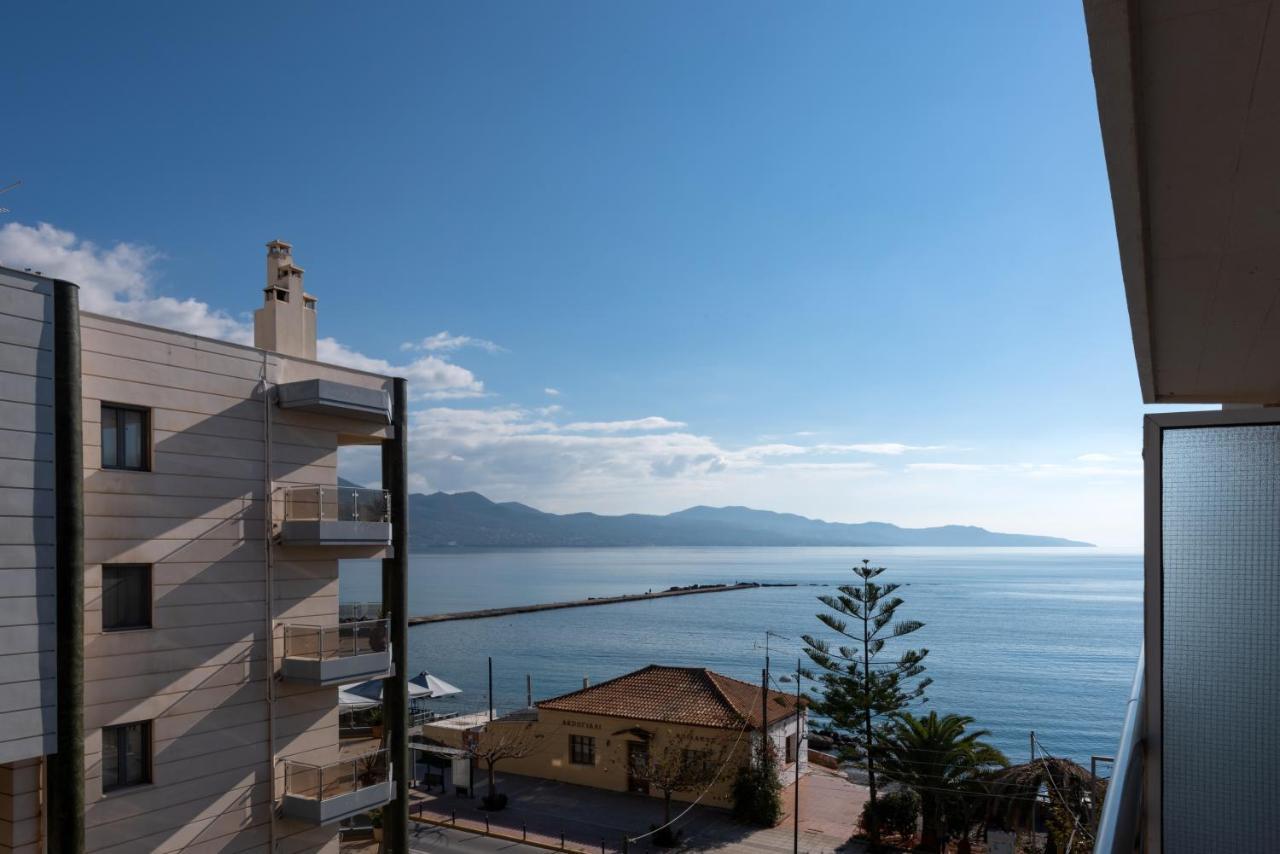 Hotel Ostria Kalamata Bagian luar foto
